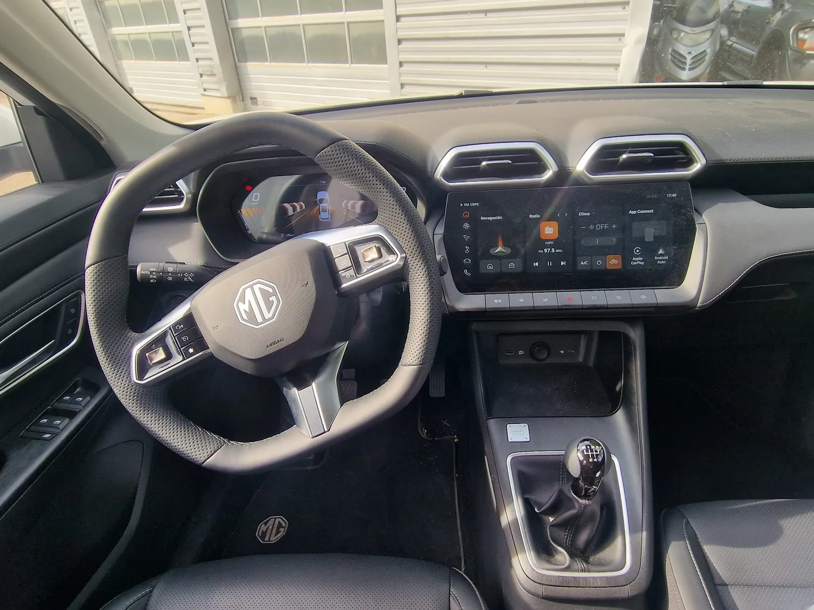 MG ZS Comfort Blanco KM0